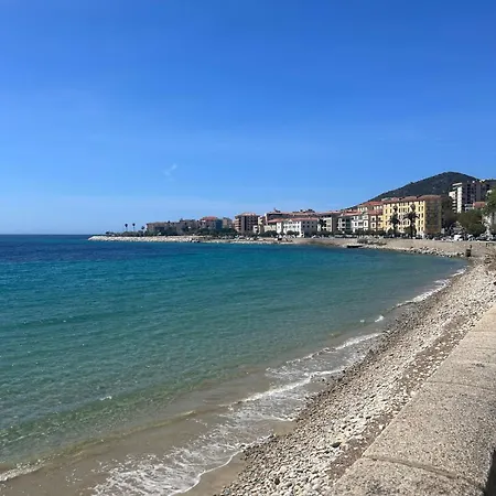 Beautiful Les Terrasses De Torretta Sea View アパート アジャクシオ